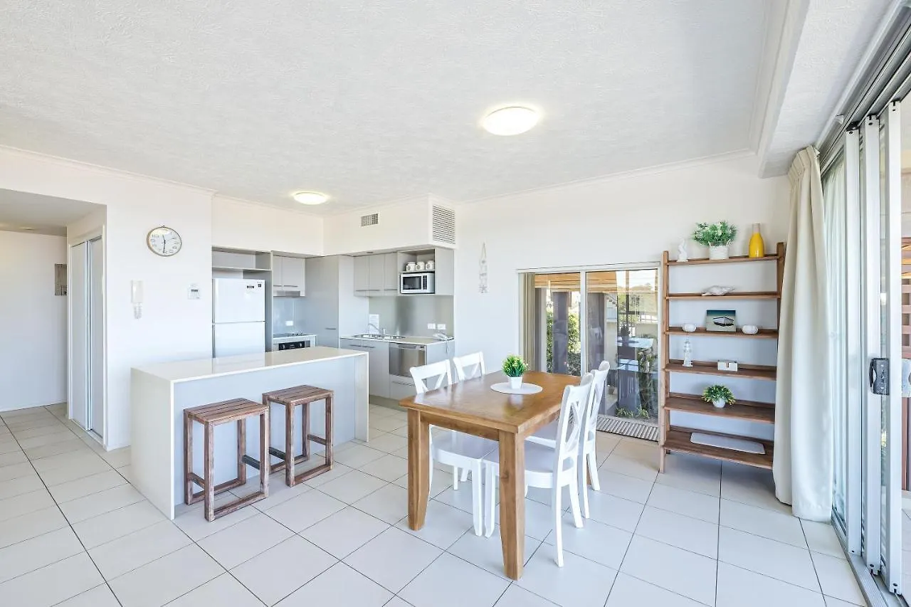 On The Beach Resort Bribie Island Woorim 0*,  Avustralya