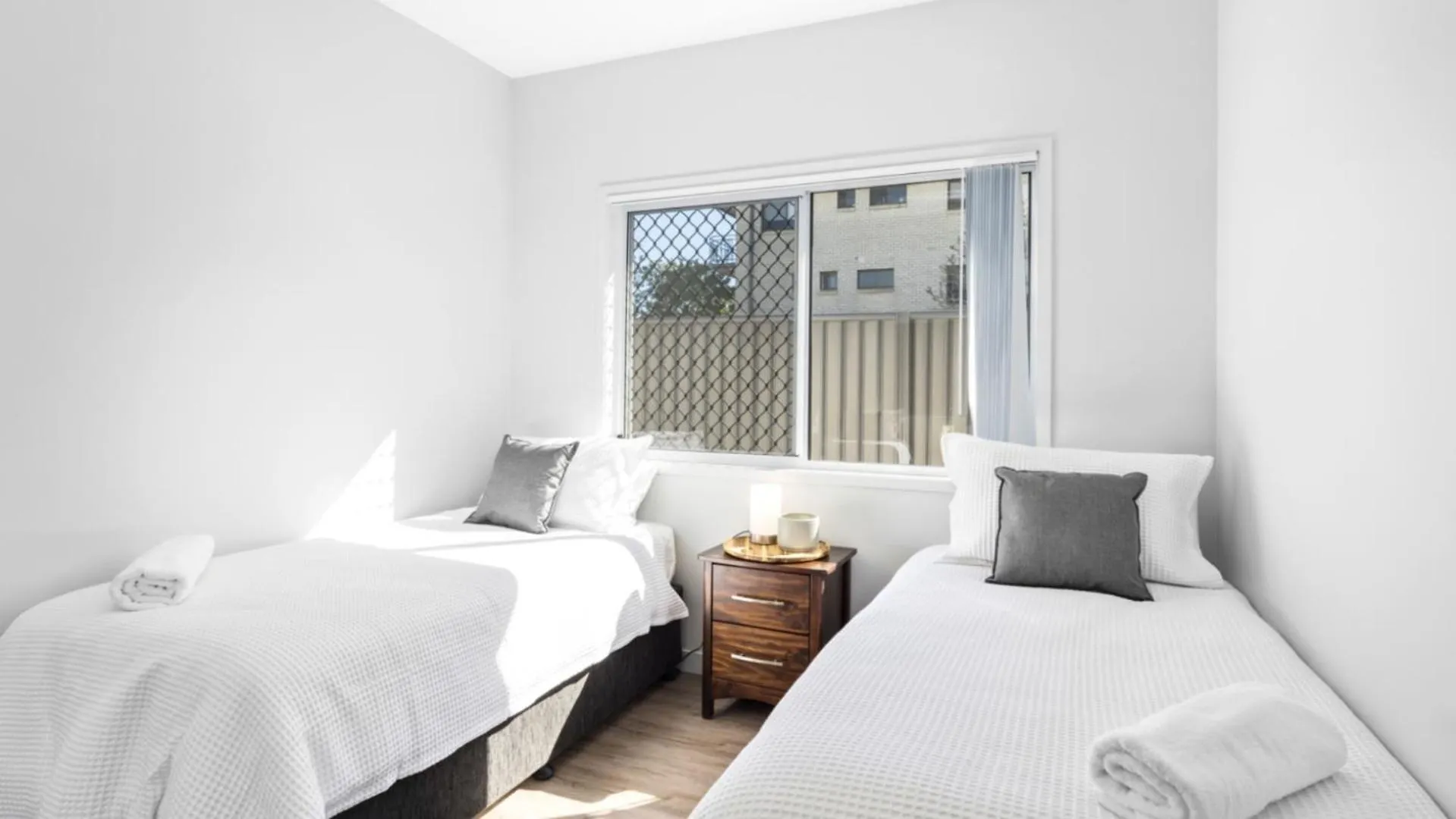 On The Beach Resort Bribie Island Woorim Daire