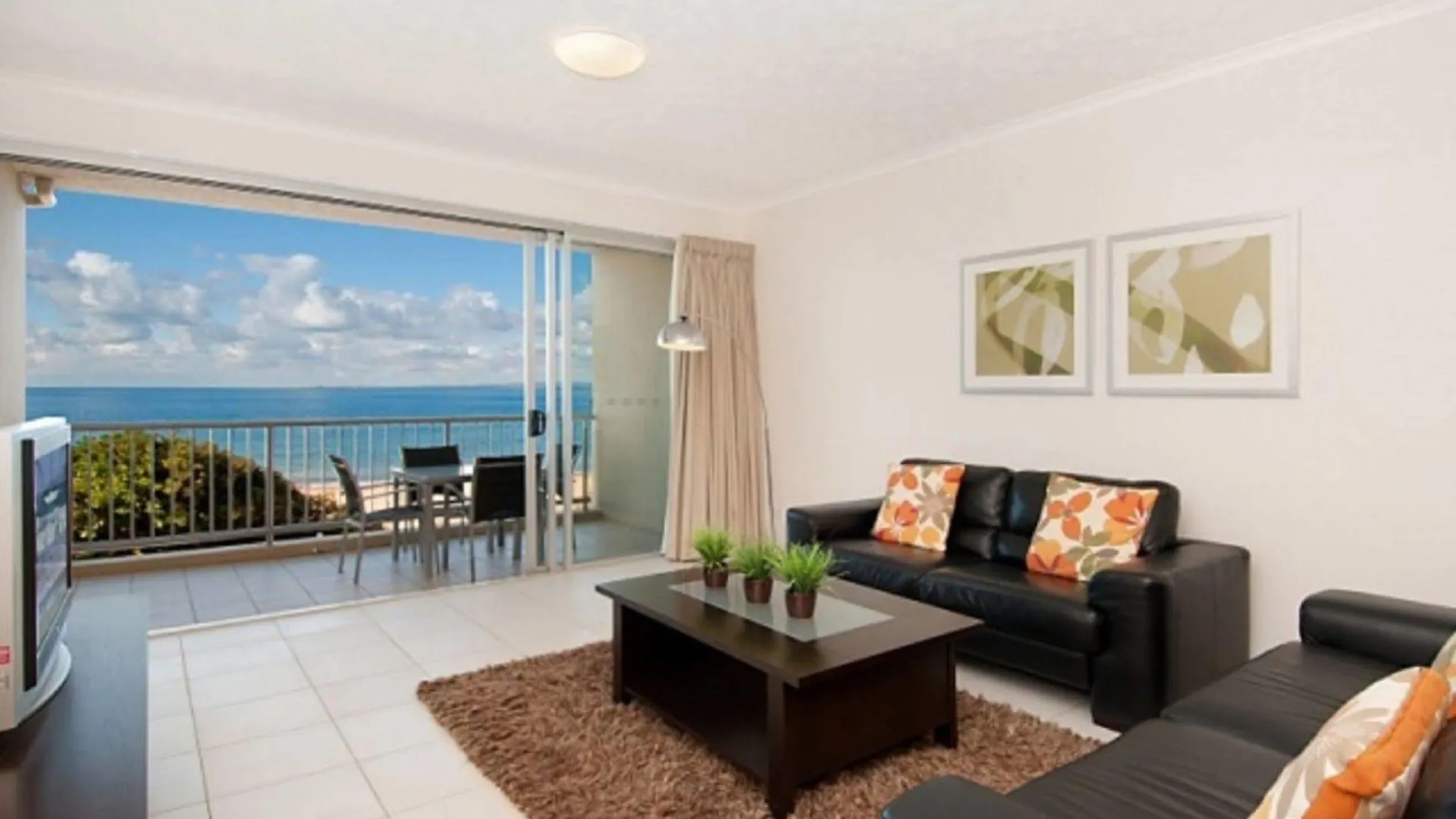 On The Beach Resort Bribie Island Woorim