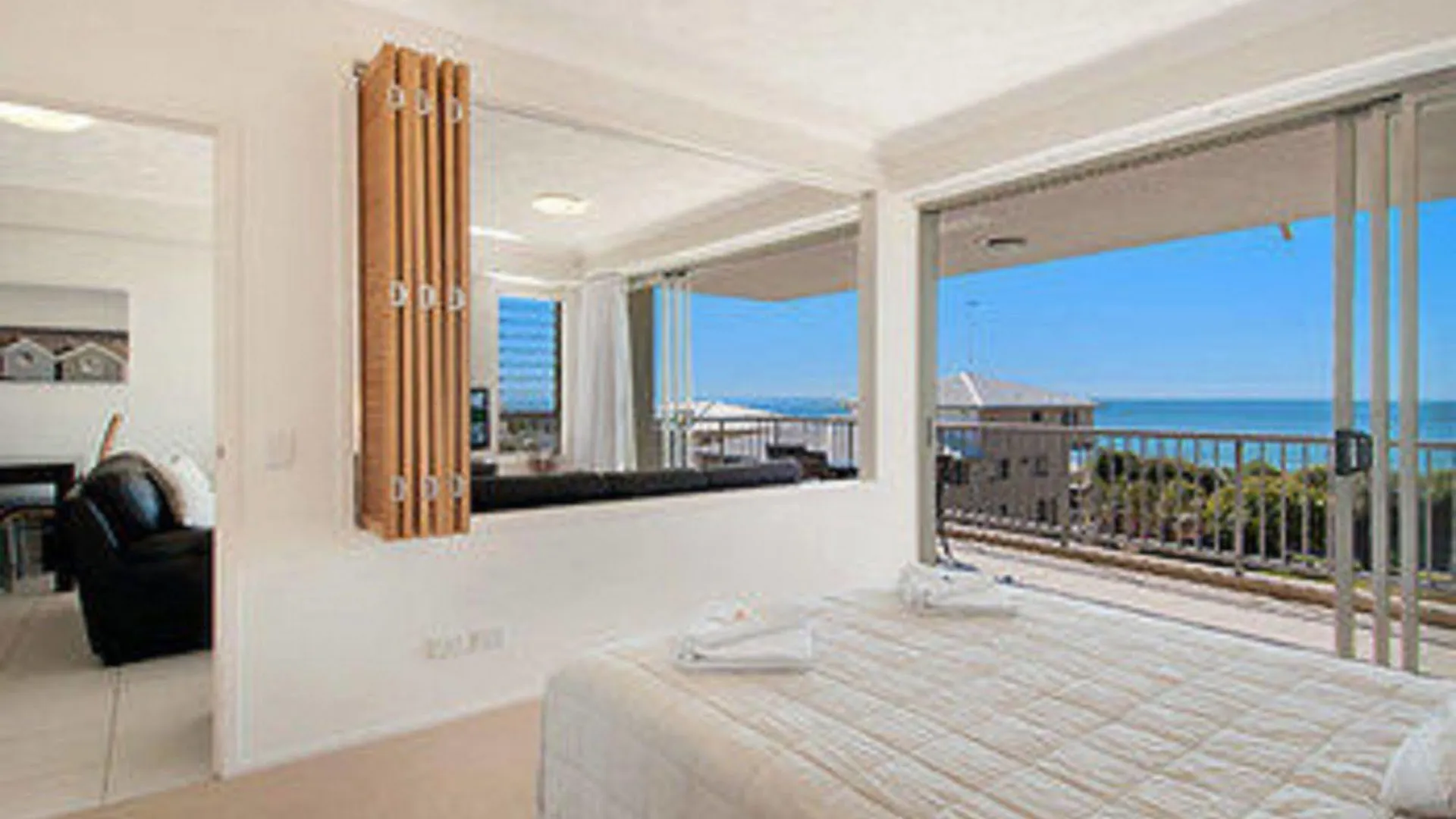 On The Beach Resort Bribie Island Woorim 0*,  Avustralya