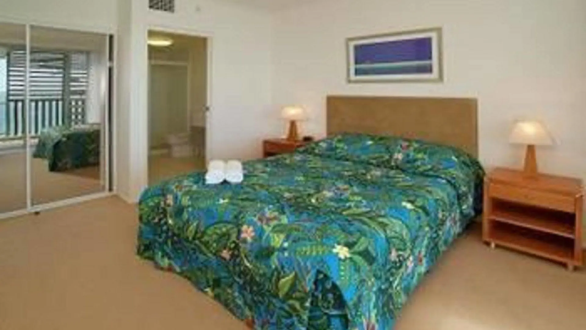 On The Beach Resort Bribie Island Woorim Daire